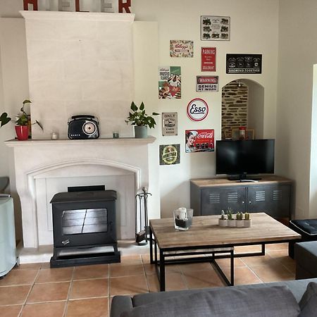 Gite " La Petite Maison" Livry  Eksteriør billede