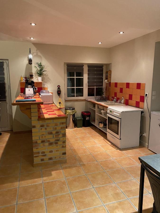 Gite " La Petite Maison" Livry  Eksteriør billede