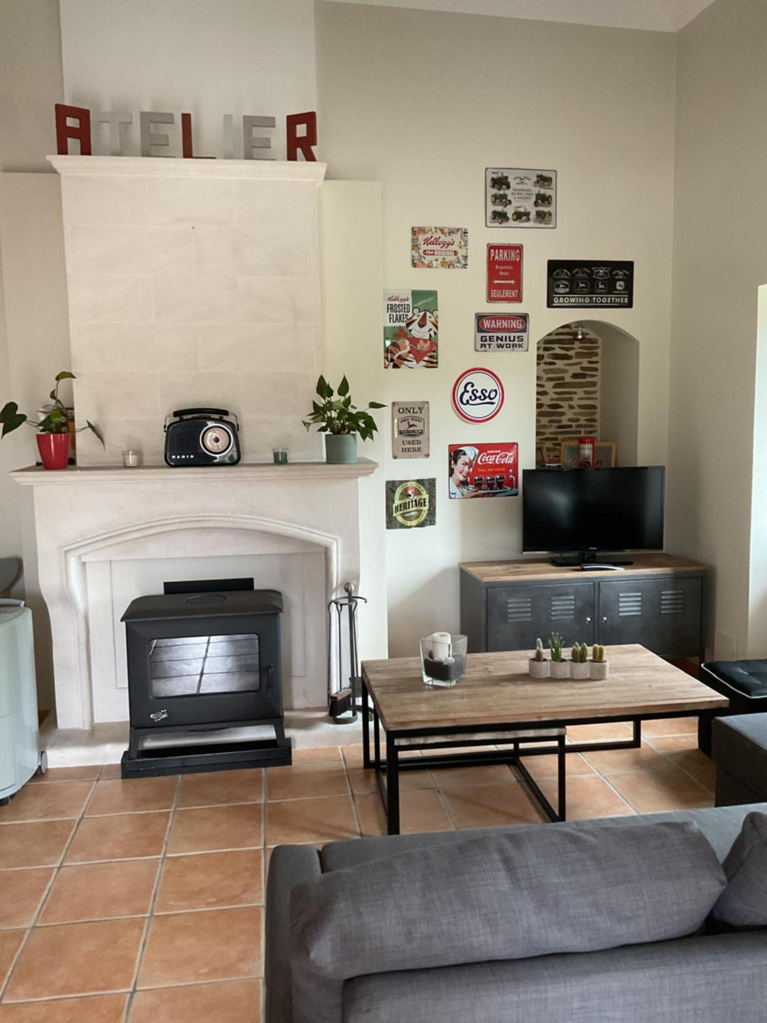 Gite " La Petite Maison" Livry  Eksteriør billede
