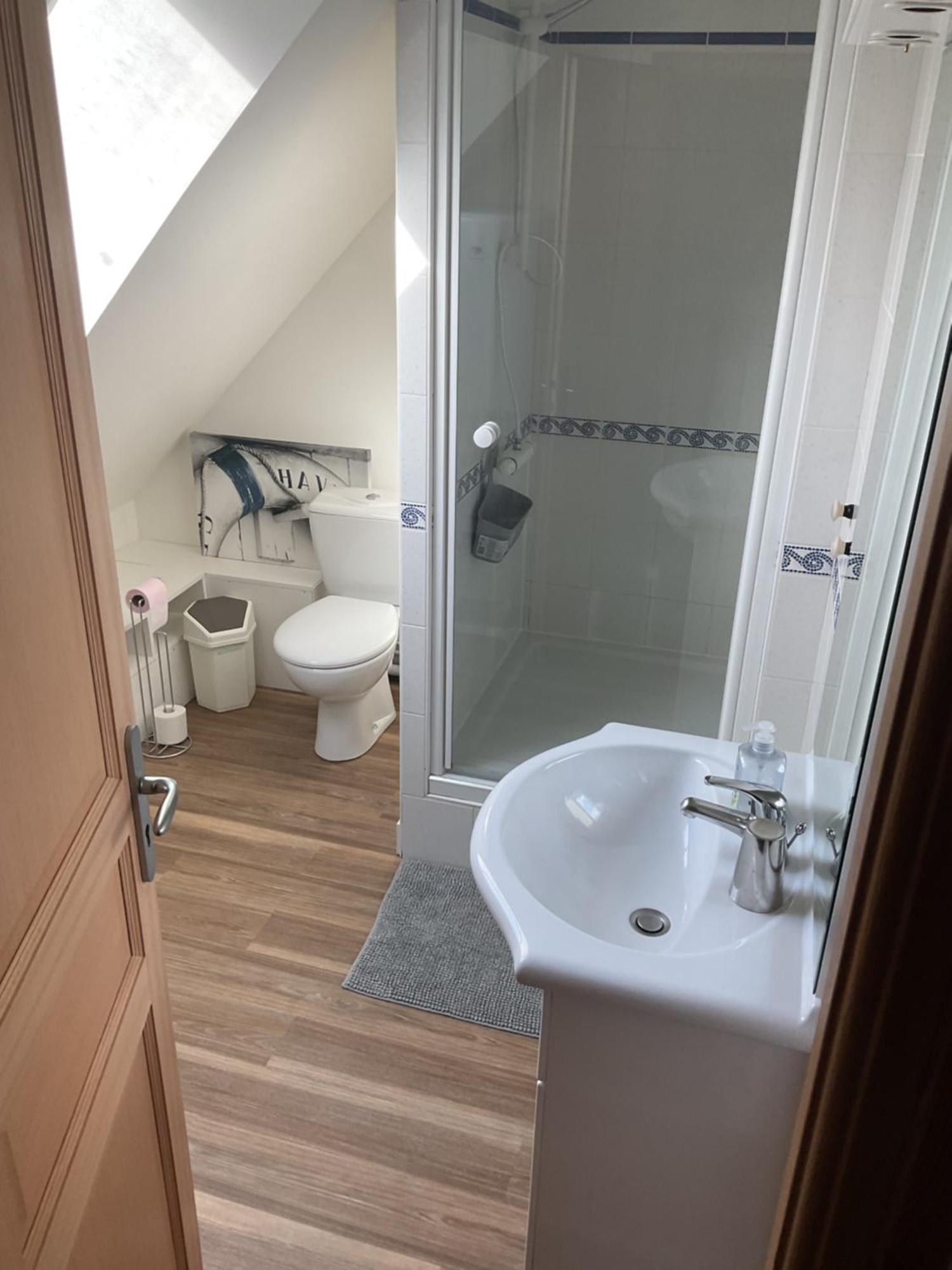 Gite " La Petite Maison" Livry  Eksteriør billede